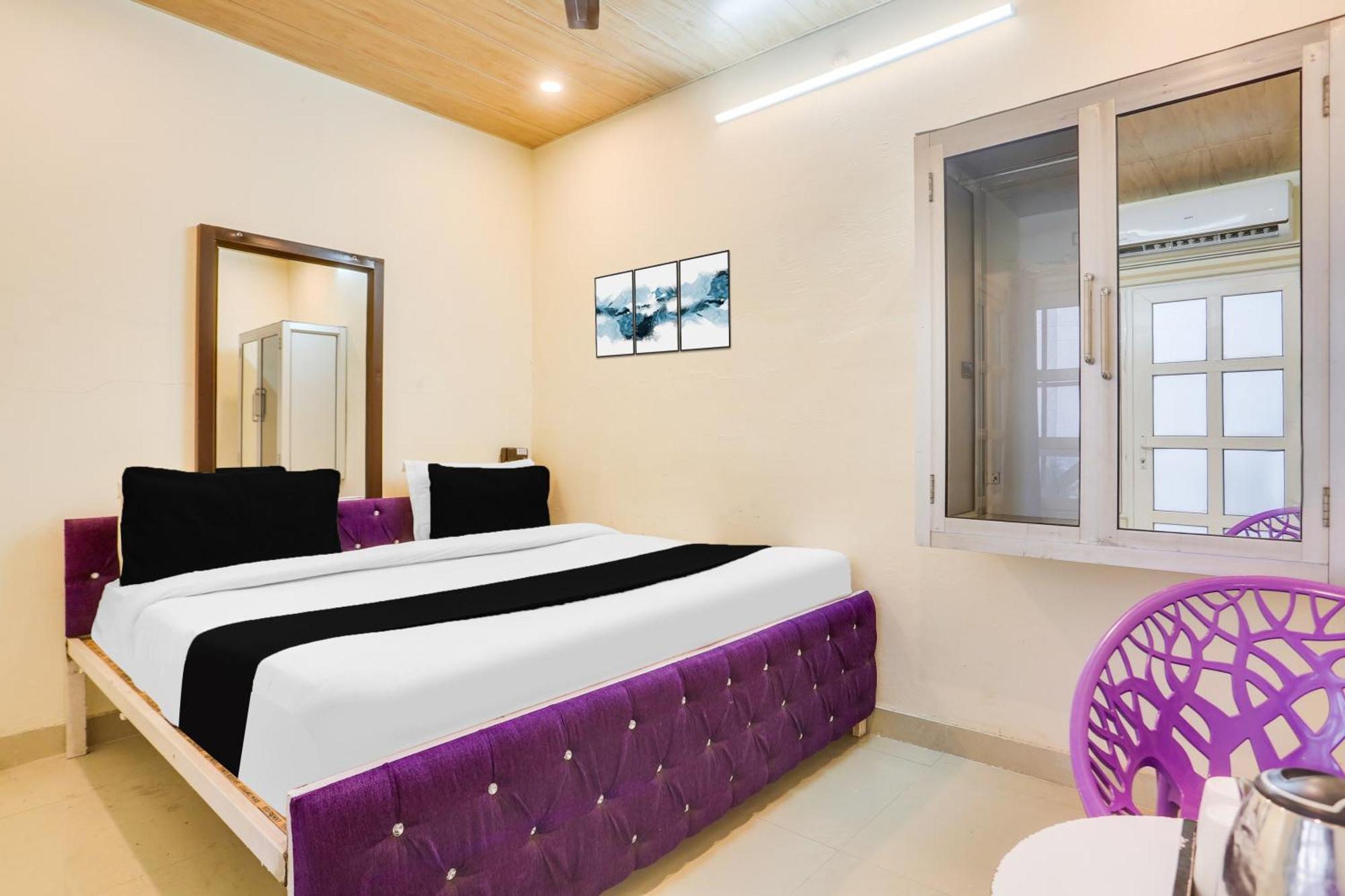 Super Hotel O Jamrani Formerly White House Haldwāni Esterno foto